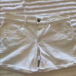 American Eagle White Shorts